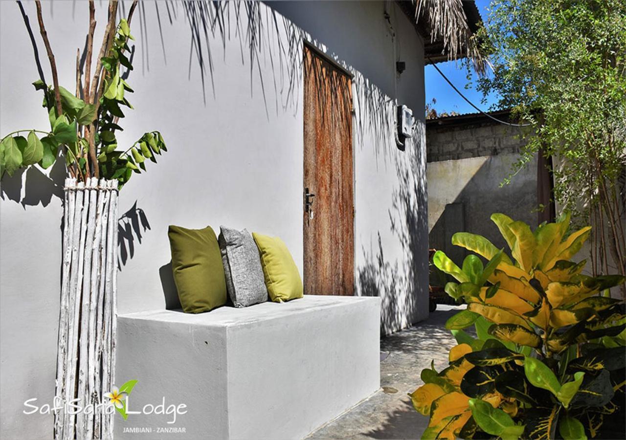 Safisana Lodge Джамбиани Экстерьер фото